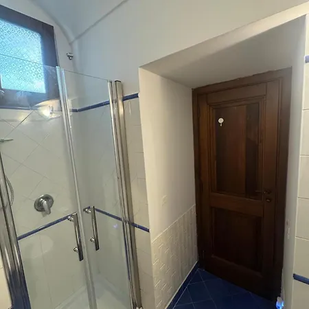 Cozy On Street Level