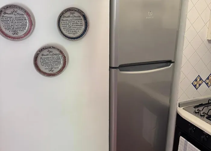 Cozy On Street Level * Positano