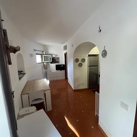 Apartment Cozy On Street Level