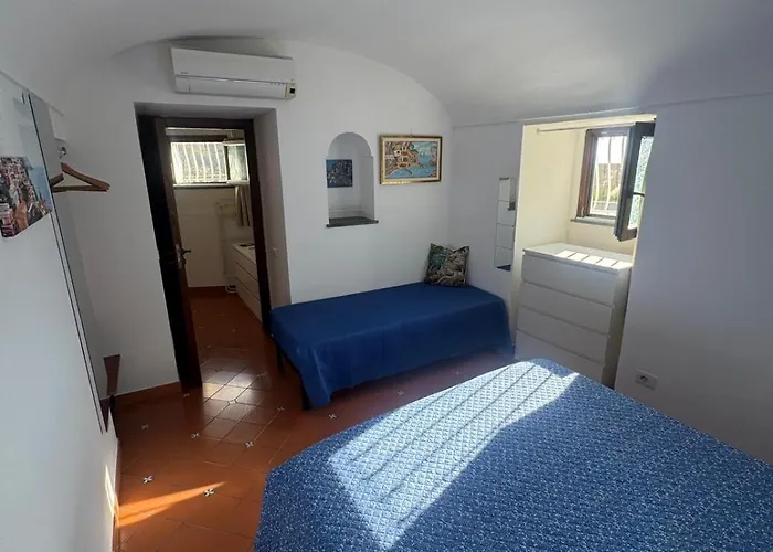 Cozy On Street Level